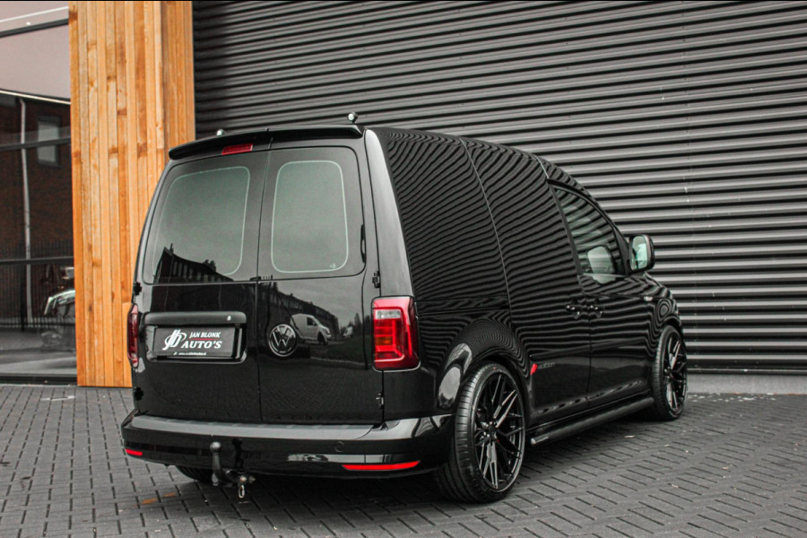 Volkswagen Caddy 2.0 TDI 185PK R_EDITION / TREKHAAK / LEDEREN BEKLEDING / SIDE BARS / BLACK EDITION / APPLE CARPLAY / TREKHAAK