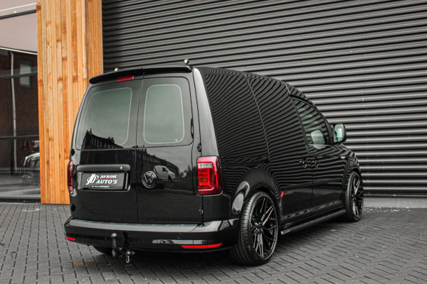 Volkswagen Caddy 2.0 TDI 185PK R_EDITION / TREKHAAK / LEDEREN BEKLEDING / SIDE BARS / BLACK EDITION / APPLE CARPLAY / TREKHAAK