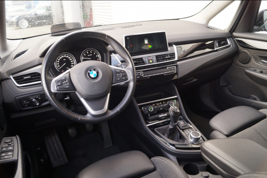 BMW 2 Serie Gran Tourer 216i High Executive Sport 7-persoons -NAVI-ECC-PDC-