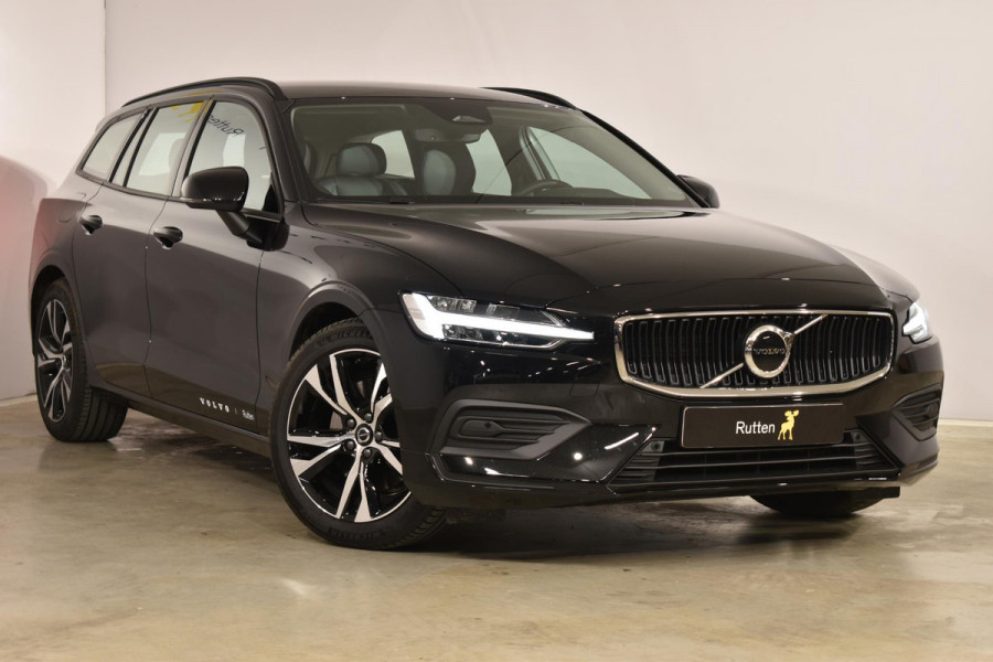 Volvo V60 B3 177PK Automaat Essential Edition / Driver assist / Climate pack / Lederen bekleding / 18 inch velgen