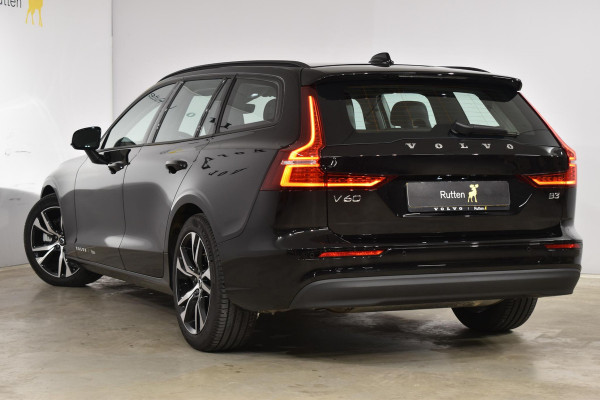 Volvo V60 B3 177PK Automaat Essential Edition / Driver assist / Climate pack / Lederen bekleding / 18 inch velgen