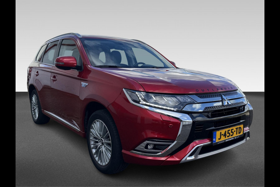 Mitsubishi Outlander 2.4 PHEV Intense+ | schuifdak