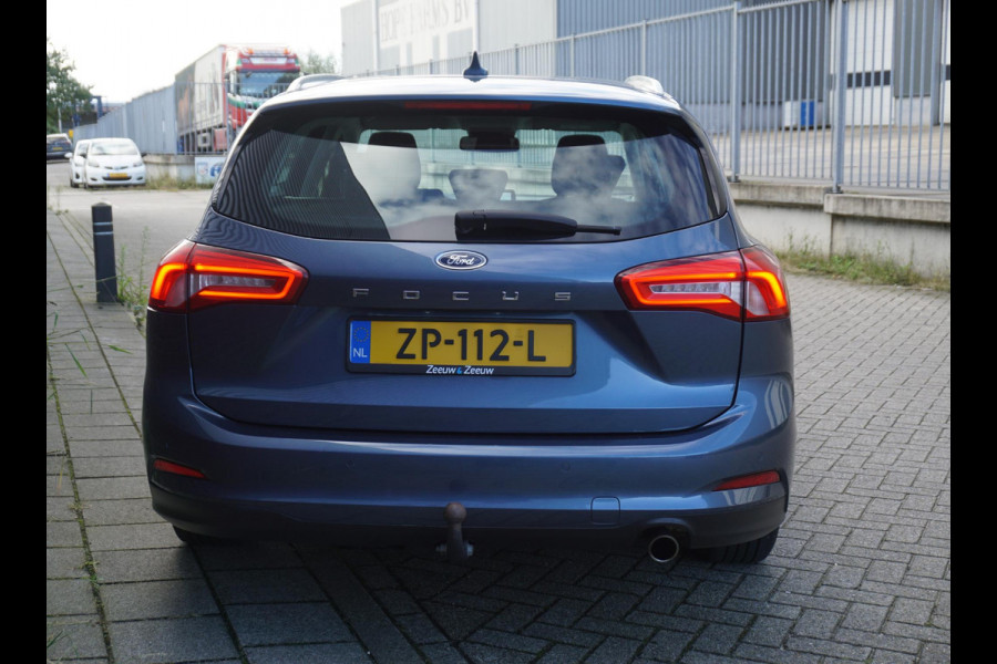 Ford FOCUS Wagon 1.0 EcoBoost 125PK Trekhaak Titanium Business Dealeronderhouden.