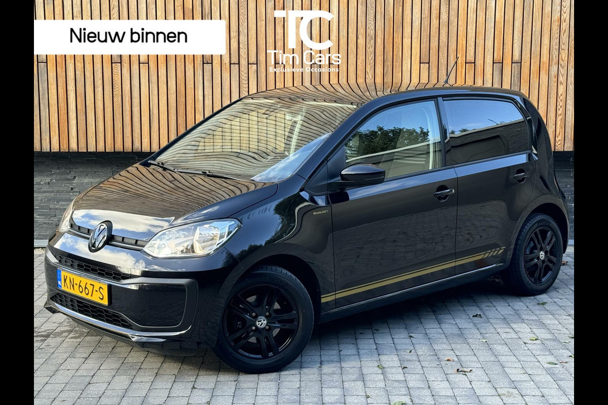 Volkswagen up! 1.0 BMT move up! Edition | Achteruitrijcamera | Parkeersensoren achter | Multifunctioneel stuurwiel | Cruise control | Bluetooth