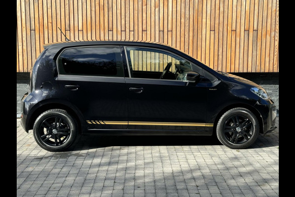 Volkswagen up! 1.0 BMT move up! Edition | Achteruitrijcamera | Parkeersensoren achter | Multifunctioneel stuurwiel | Cruise control | Bluetooth