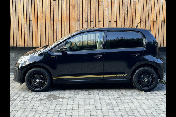 Volkswagen up! 1.0 BMT move up! Edition | Achteruitrijcamera | Parkeersensoren achter | Multifunctioneel stuurwiel | Cruise control | Bluetooth