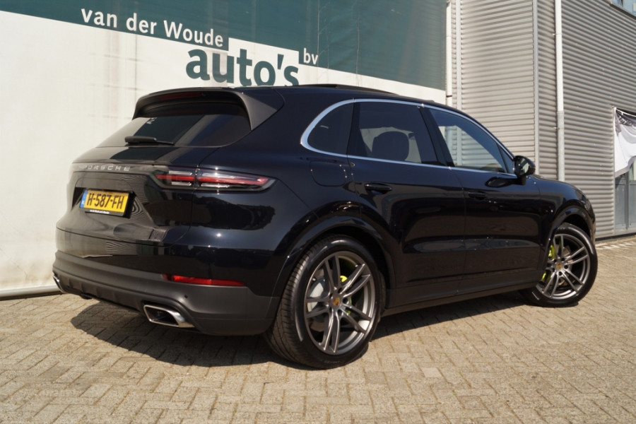 Porsche Cayenne 3.0 E-Hybrid Automaat -PANO-LEER-CHRONO-LED-