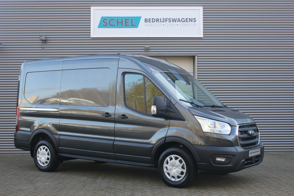 Ford Transit 350 2.0 TDCI 130pk L2H2 Trend - Navigatie - Carplay - Android - 250gr deuren - Trekhaak - LED laadruimte - Rijklaar