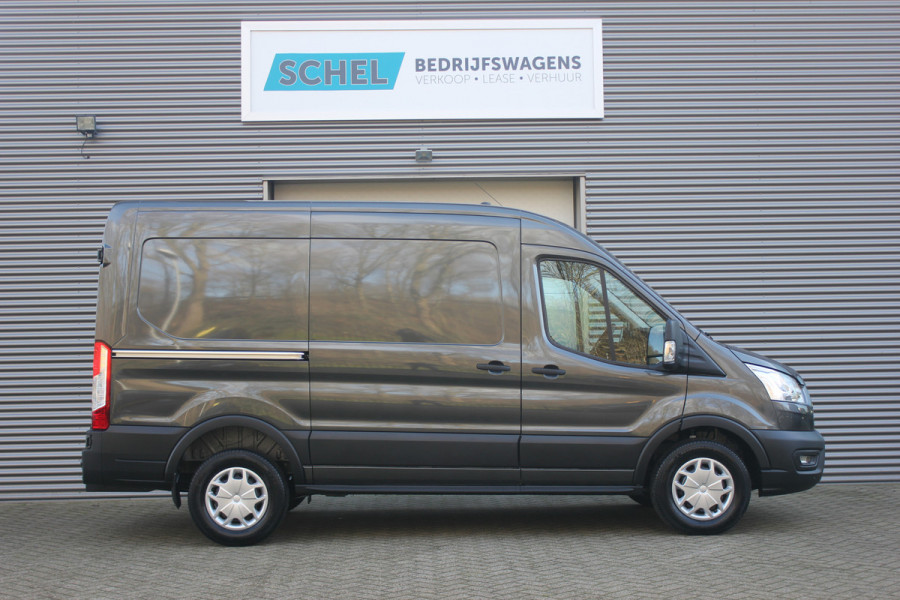 Ford Transit 350 2.0 TDCI 130pk L2H2 Trend - Navigatie - Carplay - Android - 250gr deuren - Trekhaak - LED laadruimte - Rijklaar