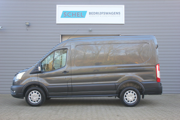 Ford Transit 350 2.0 TDCI 130pk L2H2 Trend - Navigatie - Carplay - Android - 250gr deuren - Trekhaak - LED laadruimte - Rijklaar