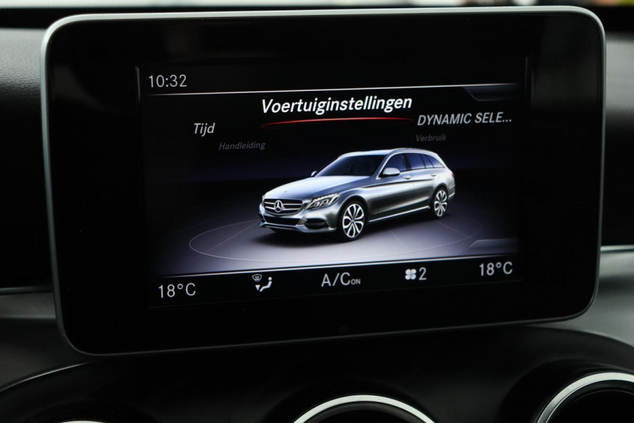 Mercedes-Benz C-Klasse 200 Sport Edition | 1e eigenaar | Trekhaak | Stoelverwarming | Navigatie | Full LED | Camera | Sfeerverlichting | Dodehoek detectie