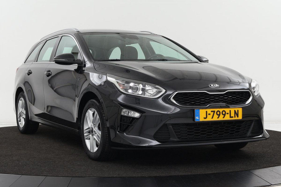 Kia Ceed 1.0 T-GDi DynamicLine | Carplay | Camera | DAB+ | Navigatie | PDC | Bluetooth | Climate control | Cruise control