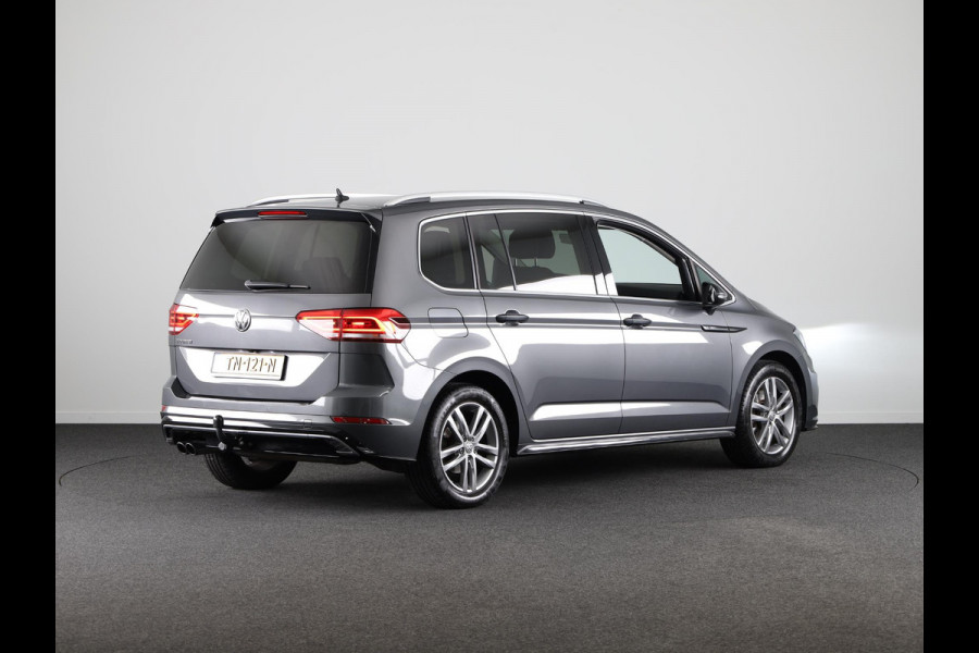 Volkswagen Touran 1.4 TSI Highline Edition R 7p 150PK | Automaat (DSG) | Navigatie | Trekhaak | Camera | 7-Zits | Led