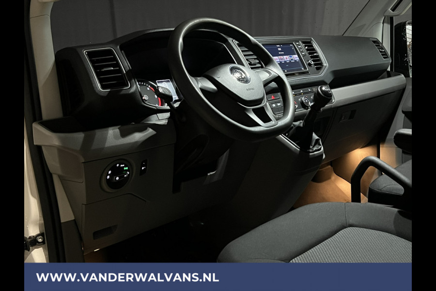 Volkswagen Crafter 2.0 TDI 141pk L3H2 L2H1 Euro6 Airco | Apple Carplay | Cruisecontrol Android Auto, Parkeersensoren, Stoelverwarming, Bijrijdersbank, 3000kg trekvermogen