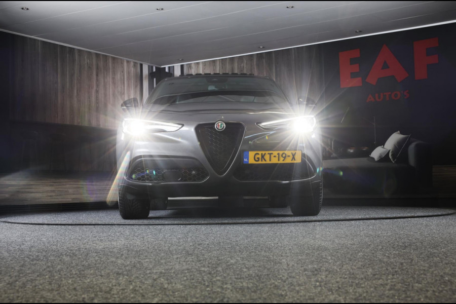 Alfa Romeo Stelvio 2.0 T AWD Veloce / AUT / Sportstoelen / Lane Assist / Dode Hoek / Navi / Ecc / Leder / Led / Pdc / 19