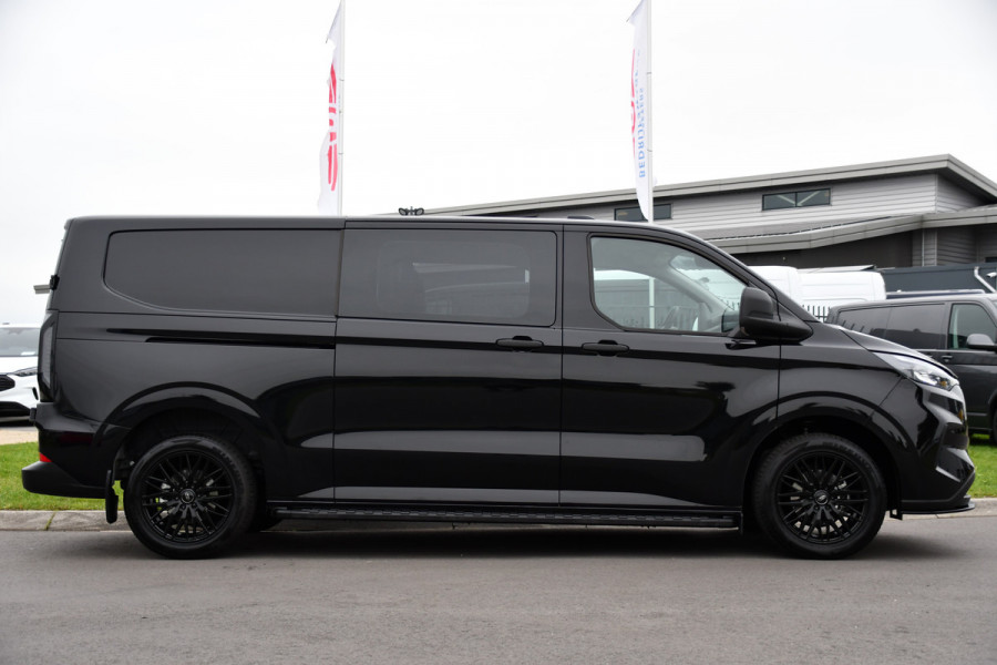 Ford Transit Custom 320 2.0 TDCI L2H1 DC Black Edition Camera, Cruise, Automaat, Stoelverwarming, Trekhaak, 2 x Schuifdeur, Carplay, Multimedia, 136PK, Leverbaar!