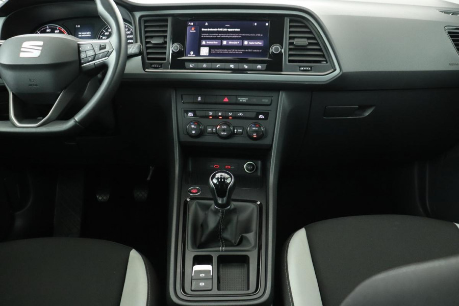 Seat Ateca 1.0 TSI Reference | Trekhaak | Carplay | Full LED | Climate control | PDC | Cruise control | Bluetooth