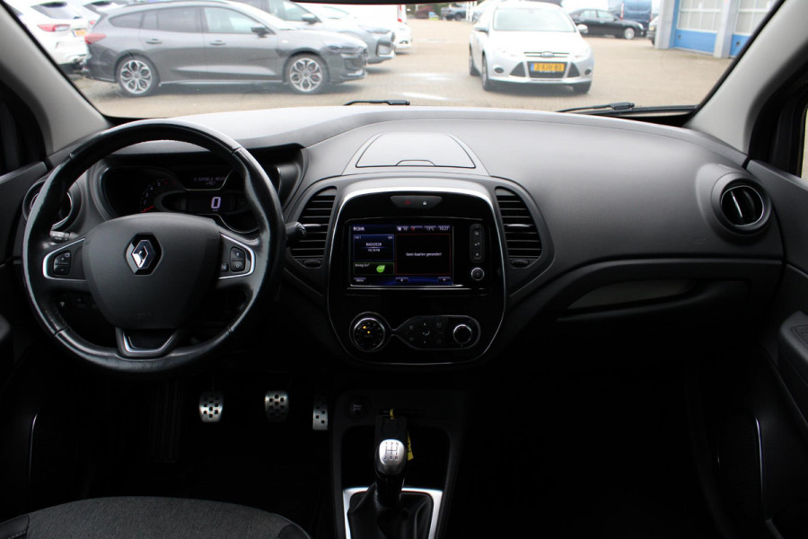 Renault Captur 0.9 TCe Intens | Trekhaak | Climate Control | Dodehoekherkenning | Camera | Navigatie |