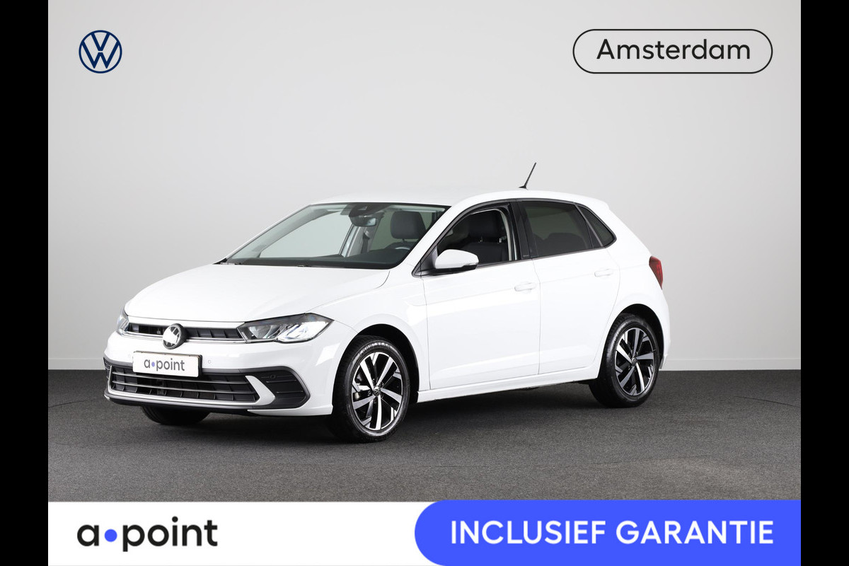 Volkswagen Polo 1.0 TSI Life 95 pk | Verlengde garantie | Navigatie | Parkeersensoren | Achteruitrijcamera | Stoelverwarming |