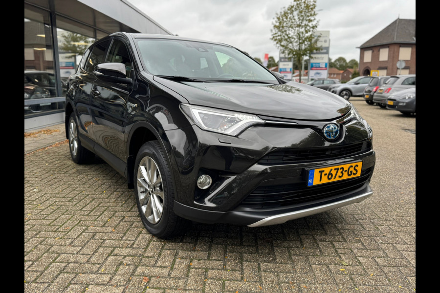 Toyota RAV4 2.5 Hybrid Dynamic (rijklaarprijs/12 mnd garantie)