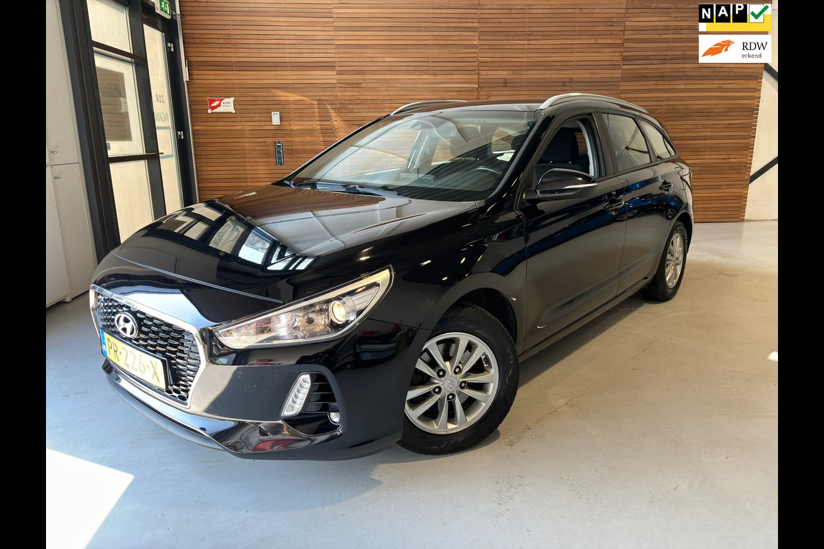 Hyundai i30 Wagon 1.4 T-GDI 141PK Comfort | NL-auto | 1e Eigenaar | Apple Carplay | LED | PDC | Navi | Clima | Lane assist | NAP |