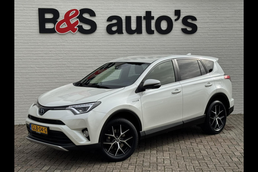 Toyota RAV4 2.5 Hybrid AWD Executive Trekgewicht 1650kg Adaptive cruise control 4 seizoenen banden