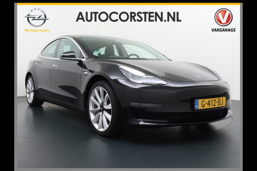 Tesla Model 3 SR+ Standard RWD Plus 325PK AutoPilot 2.5 Leer Premium-l.s. PanoDak Adaptive cruise 18" Camera's Elektr.-Stuur+Stoelen+Spiegels+ cc Navigatiesysteem full map LED-a+v Koplampspoeiers Comfortstoel(en) ACC Dual-ECC DAB Voorverwarmen interieur via App Keyless via Telefoonsleutel One-Pedal-Drive Origin. NLse auto ! 1e eigenaar