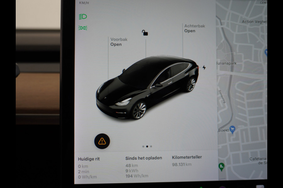 Tesla Model 3 SR+ Standard RWD Plus 325PK AutoPilot 2.5 Leer Premium-l.s. PanoDak Adaptive cruise 18" Camera's Elektr.-Stuur+Stoelen+Spiegels+ cc Navigatiesysteem full map LED-a+v Koplampspoeiers Comfortstoel(en) ACC Dual-ECC DAB Voorverwarmen interieur via App Keyless via Telefoonsleutel One-Pedal-Drive Origin. NLse auto ! 1e eigenaar