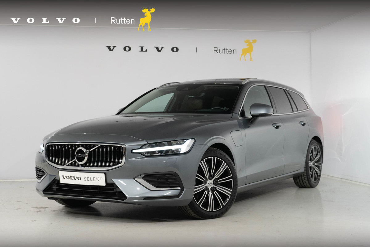 Volvo V60 T8 390PK Automaat Recharge AWD Inscription Panoramadak / Lederen bekleding / Standkachel / Elektrich verstelbare stoel met geheugen / Donkere ramen achter / Stoel verwarming / Keyless entry & start / Electr. achterklep / etc / etc