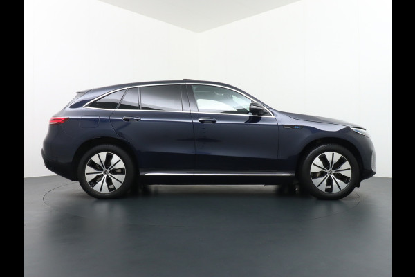 Mercedes-Benz EQC 400 4MATIC 408pk 706Nm Leer Burmester Connect20High Matrix Led 80 kWh El.Klep 19"lm Auto-Pilot Park-Assist Adaptive-Led 360-Came Airbalance pakket Distronic-plus Verkeersbord detectie Uitparkeer waarschuwing Thermatik E-call Keyless Go Comfort pack Rij-assistentiepakket Pre-Safe-pack Zwarte-hemel Zit-comf.pack Distroni Priv.Glass Keyless Chroompakket  84.000,- nieuw Orig.NLse auto ! 1800kg trekvermogen !!