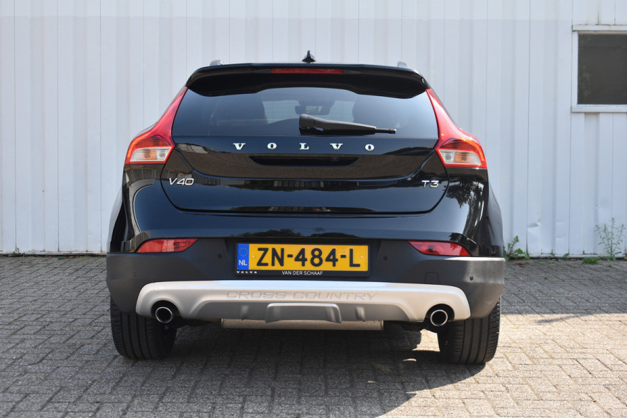 Volvo V40 Cross Country T3 Polar+ Luxury | Keyless Entry | Achteruitrij camera | Cruise control |