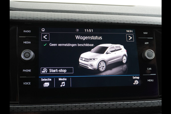 Volkswagen T-Cross T 116Pk 1/2 Leer Adaptive-Cruise Apple Carplay Android MirrorLink Camera Virtual-Cockpit (DigiDash) PDC-A+Voor Dual-ECC 17"lm Do ACC Uitparkeerwaarschuwing Executive-Pakket WiFi Online-Diensten Inklapbare+Verwarmde-Elektr.Spiegels Mistlampen Vermoeidheidsherkenning Smartphone-Integratie Chroompack Licht+regensensor Bra Orig. NLse auto 1e eigenaar Dealer onderhouden ! EURO 6 Nieuw ruim 31.000 euro!