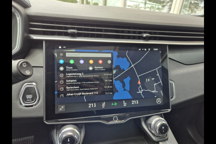 Lynk & Co 01 1.5 | Pano | Navi | Clima | Camera | Android/Apple Carplay