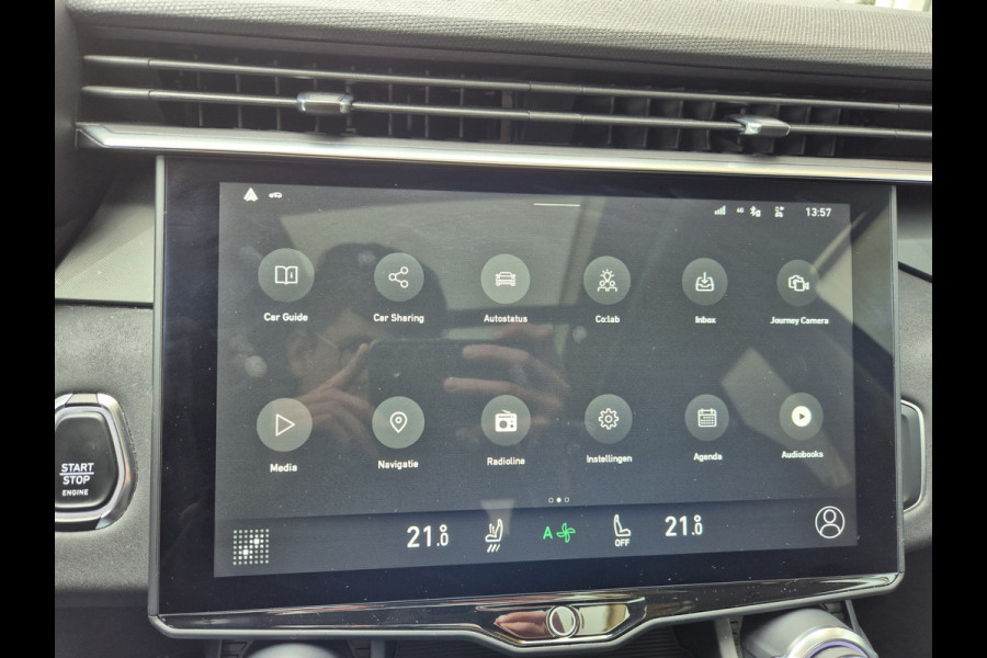 Lynk & Co 01 1.5 | Pano | Navi | Clima | Camera | Android/Apple Carplay