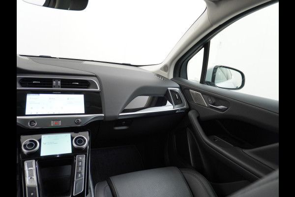 Jaguar I-PACE EV400pk SE 90 kWh AWD Dual-Motor Apple Android Carplay Leder-Stoel+Verwarmd Cruise Navi Camera LED-a+v Connected WiFi-vb. Multi- Virtual Cockpit ECC Regen-Lichtsensor Vermoeidheids Detector Business Edition Aktieve-Gril Orig.NL auto 4,8sec 0-100 Snelladen tot 104kw DC 696Nm koppel ! 90kwh accu !