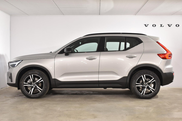 Volvo XC40 B4 211PK Automaat Plus Dark /Adaptieve cruis control / Harman kardon / Elektrische stoelen / DAB+ / Volvo On-Call / Trekhaak /