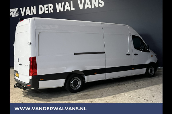 Mercedes-Benz Sprinter 316 CDI 164pk L3H2 Euro6 Airco | Camera | Navigatie | Apple Carplay | Oprijplaat Trekhaak, Android Auto, Cruisecontrol, Parkeersensoren, Chauffeursstoel, Stoelverwarming, Bijrijdersbank