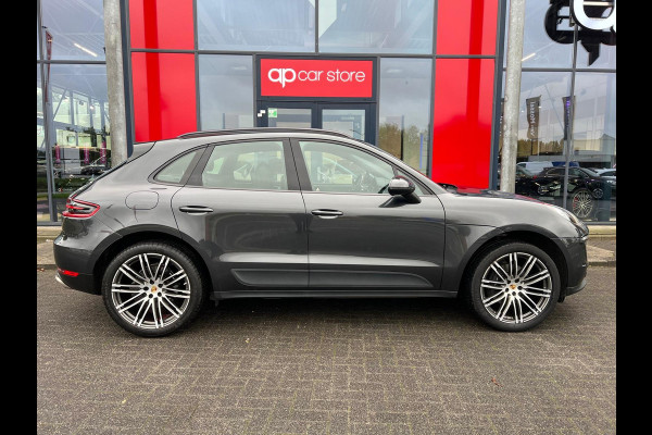 Porsche Macan 2.0 Panorama full spec