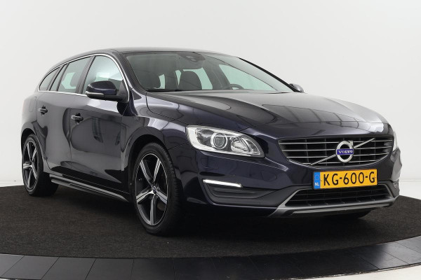 Volvo V60 D3 Nordic+ | Stoelverwarming | Xenon | Navigatie | PDC | Half leder | Bluetooth | Climate control | Cruise control