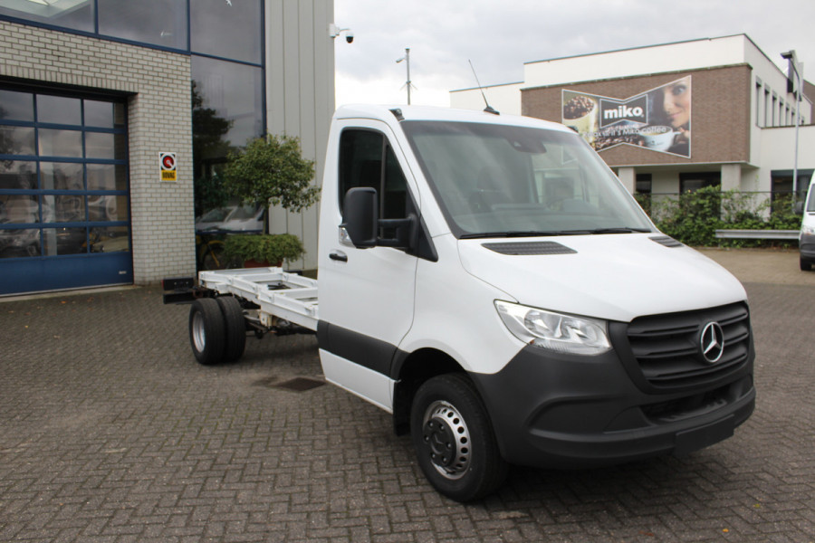 Mercedes-Benz Sprinter 517 CDI MBUX, Cruise controle