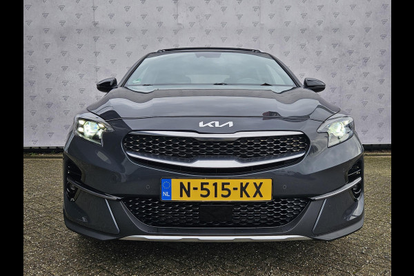 Kia Xceed 1.5 T-GDI MHEV Black Edition Automaat | JBL | Panoramadak | Leder/Alcantara | Camera | Navi | Key-Less | Stuur-/Stoelverwarming | Clima | 17” Velgen | Apple CarPlay/Android Auto | PDC | Cruise | LED |