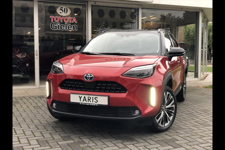 Toyota Yaris Cross 1.5 Hybrid Executive | Trekhaak, JBL, Head up display, Dodehoekherkenning, Parkeersensoren, Stoelverwarming