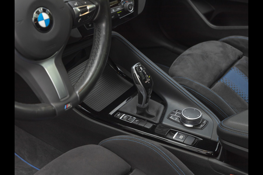 BMW X2 sDrive20i M-Sport X - Pano - Memoryzetel - Head-Up - Camera