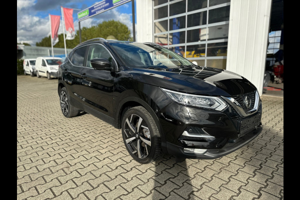 Nissan QASHQAI 1.3 DIG-T Tekna + AUTOMAAT (BOVAG/RIJKLAARPRIJS)