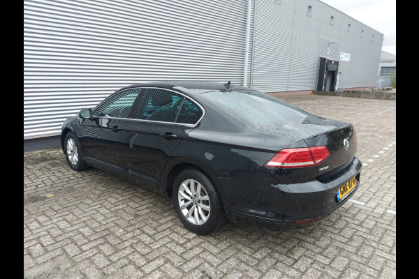 Volkswagen Passat 1.4 TSI Comfortline Business, airco,cruisecontrol,navigatie,camera/parkcontrol