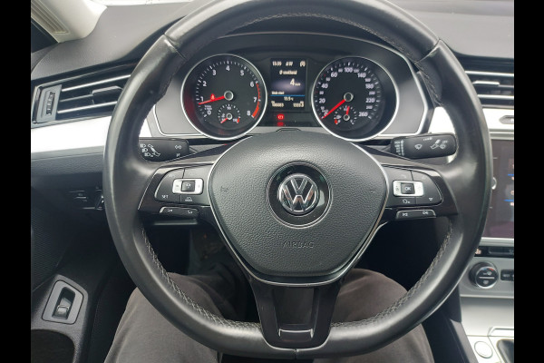 Volkswagen Passat 1.4 TSI Comfortline Business, airco,cruisecontrol,navigatie,camera/parkcontrol