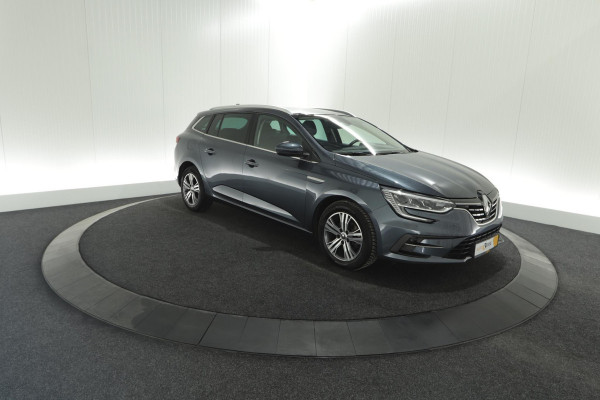 Renault MEGANE Estate TCe 140 Intens | Trekhaak | Camera | Pack Winter | Navigatie | Apple Carplay