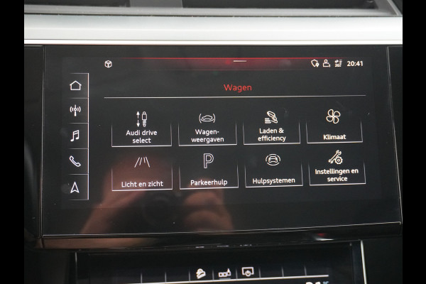 Audi E-Tron 50 312PK 71kWh Quattro Audi connect Navi Regen-Licht Sensor Led Virtual Cockpit WiFi-vb. DAB Parkeerhulp-v/a/zijk Ecc DAB Bluetooth Audi sound system Interieurvoorverwarming / -ventilatie Ptc verwarming Elec. Achterklep Edition Alarmcentrale e-call Voorbereid trekhaak bots waarschuwing systeem ESP Buitenspiegels elektrisch verstel- en verwarmbaar