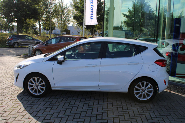 Ford Fiesta 1.0 EcoBoost Titanium | Winterpack | Adaptieve Cruise Control | Navigatie | DAB | Camera | All Season banden | B & O Sound | Climate Control