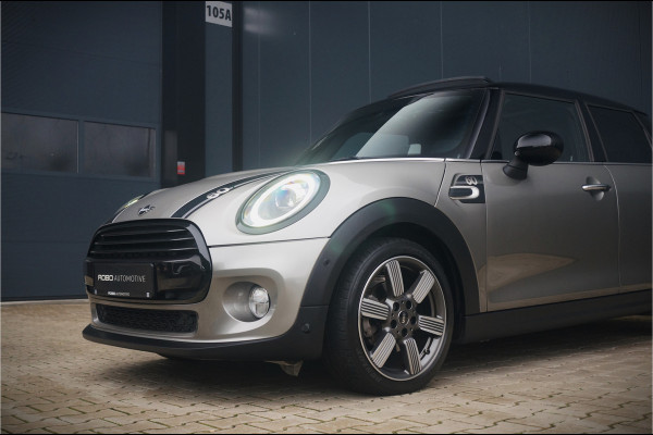 MINI Mini 1.5 Cooper 60 Years Edition | Panoramadak | Harman Kardon | Head-Up Display | Union Jack |  Vol Leder | Keyless | Apple Carplay | *31.876 KM NAP* | Stoelverwarming | H&K | Led | 5 Drs. | PDC | Aut. Airco |